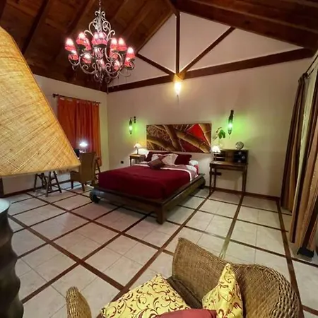 Casa De Lujo Y Mucho Encanto Hotel